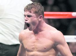 Sául “Canelo” Álvarez, en su pelea ante Ryan Rhodes, fue visto por millones de personas en México el sábado pasado. S. NUÑEZ  /