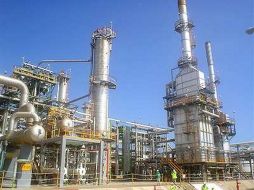 La refinería de Tula es una de las más grandes del país, con una capacidad de 315 mil barriles por día. ARCHIVO  /