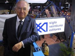 Jaime Labastida, señaló que el perfil de lectores de Siglo XXI es distinto al que consume libros de grandes editoriales. ARCHIVO  /