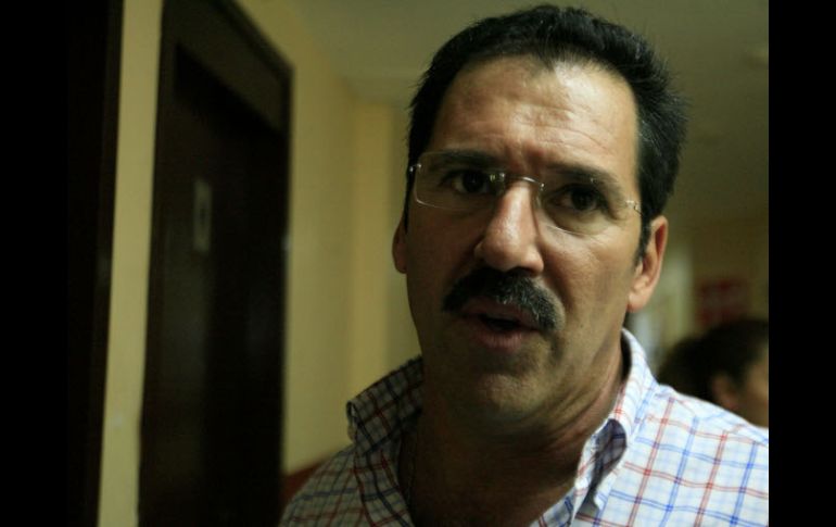 Ayer, Jesús Casillas llegó unos segundos después de que se decretó que no había quórum para sesionar. M. FREYRÍA  /