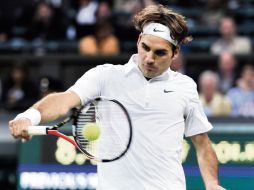 Roger Federer dominó a placer al francés Adrian Mannarino 6-2, 6-3 y 6-2. AFP  /