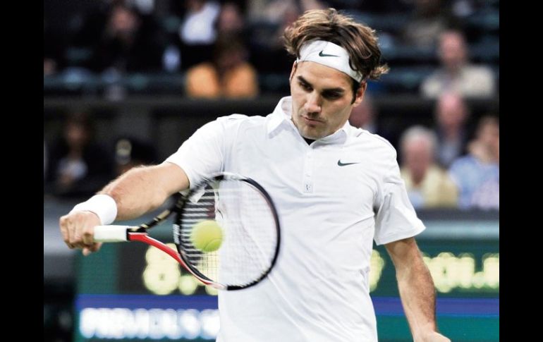 Roger Federer dominó a placer al francés Adrian Mannarino 6-2, 6-3 y 6-2. AFP  /