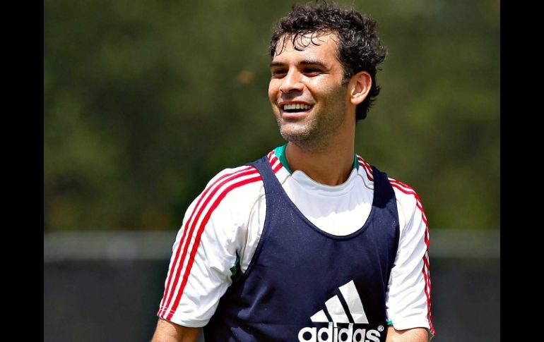 El defensa Rafael Márquez durante sesión de entrenamiento para Copa Oro. MEXSPORT  /