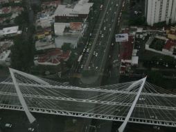 El puente “Atirantado” visto desde el hotel Riu. M. FREYRÍA  /
