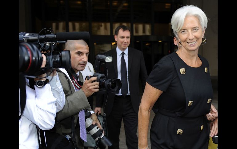 Lagarde, sale después de un día de reuniones antes de su entrevista para ser potencialmente el próximo director del FMI. REUTERS  /