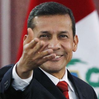 Humala se compromete a trabajar con regiones y pide luchar contra corrupción