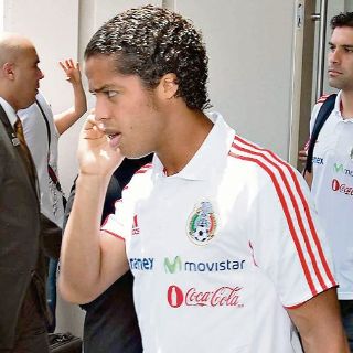 Giovani reconoce ofertas pero desconoce su futuro