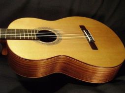 'Señora de señoras' fue la última producción del músico, en el que había temas de su autoría. ESPECIAL  /