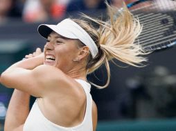 Maria Sharapova dominó ayer a su contrincante eslovaca. AP  /