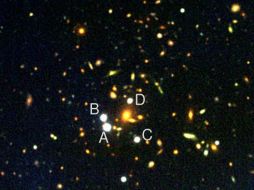 La luz de este quásar tardó 12 mil 900 millones de años en llegar a los telescopios de la Tierra. ESPECIAL  /