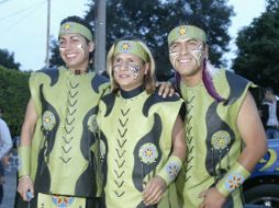 Bruno de Jesús (centro) anunció que en breve filmará el videoclip de su próximo sencillo. ARCHIVO  /