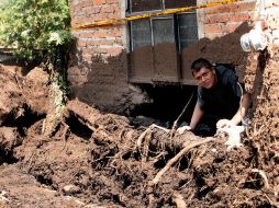 El deslave del Cerro Viejo se registró el sábado pasado en San Miguel Cuyutlán, el cual dañó viviendas. A. HINOJOSA  /