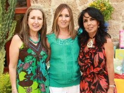 Adriana Fernández del Valle, Georgina Fernández del Valle y Georgina de Fernández del Valle.  /