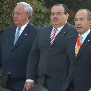 Godoy acusa a hermana de FCH de usar recursos públicos