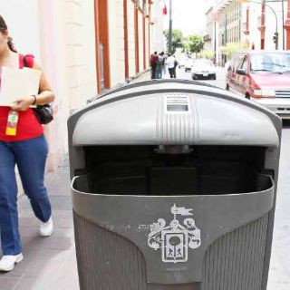 Papeleras del Centro nunca fueron ''inteligentes''
