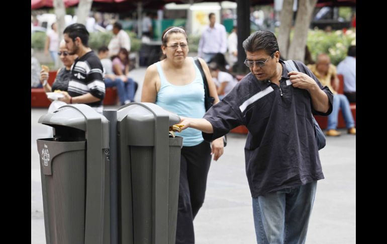 Los botes instalados en la zona del primer cuadro de la ciudad nunca fueron “inteligentes”. E. PACHECO  /