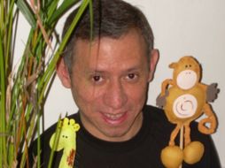 Antonio Malpica ganó el XVI Premio de Literatura Juvenil Gran Angular 2011. ESPECIAL  /