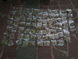 Vista de los paquetes de enervante asegurados por la Policía del Estado. ESPECIAL  /