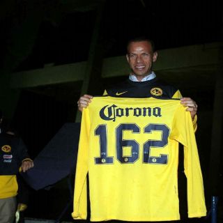 Zague se reintegra al América