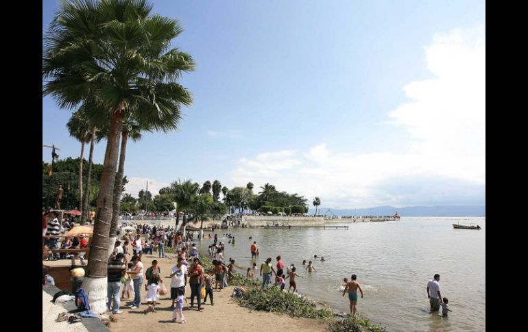 Bañistas y paseantes contarán con mayores atractivos turísticos.A. CAMACHO  /