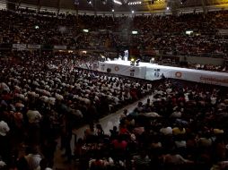 Ayer por la noche la Arena VFG lució abarrotada por simpatizantes de Alfaro Ramírez. A. HINOJOSA.  /