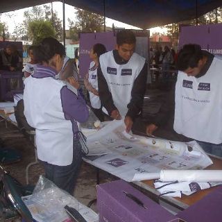 Reportan calma en comicios del Estado de México