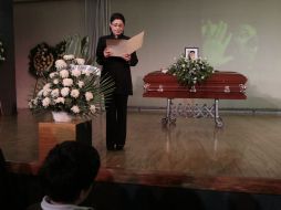 El cuerpo de Armas recibió homenaje en la Casa de la Cultura Jalisciense Agustín Yáñez. A. HINOJOSA  /