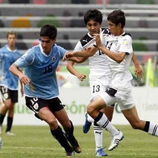 Uruguay se clasifica a semifinales