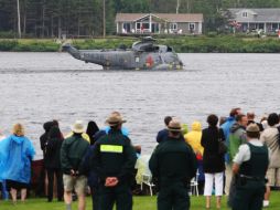 Guillermo, piloto de la Real Fuerza Aérea británica, pidió realizar el ejercicio como parte de su visita. AFP  /