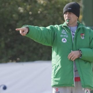 Bolivia prepara estrategia contra Costa Rica