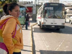 Transportistas de la ruta 62 prestan el servicio amparados con un recurso legal. ARCHIVO  /