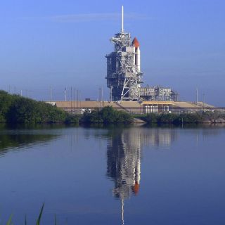 La NASA da luz verde al lanzamiento del Atlantis, pese al mal tiempo previsto