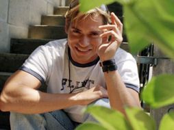 El cantante se disculpó por haber llegado tarde a la cita en una plaza comercial en el sur de la Ciudad de México. NTX  /