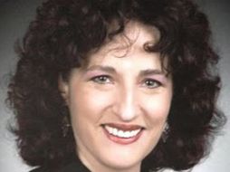 Afirma que su texto tiene el objetivo de fomentar la lectura. ESPECIAL  /