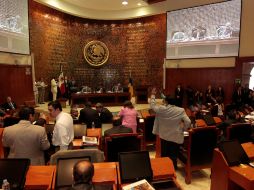 Diputados responsabilizan a las pasadas legislaturas por el escándalo actual del auditor. A. GARCÍA  /