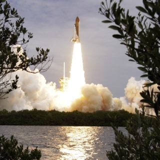 Atlantis cierra el capítulo de los transbordadores espaciales