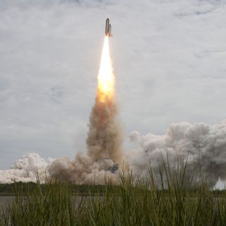 Los transbordadores de la NASA se retiran tras 30 años y más de 130 misiones