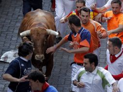 El segundo encierro de la Feria de San Fermín en Pamplona, España. AP  /