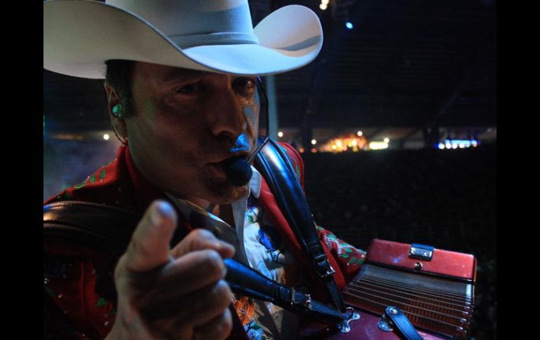 Los ''Jefe de jefes'', unieron su trayectoria y talento junto a grandes artistas. A. HINOJOSA  /