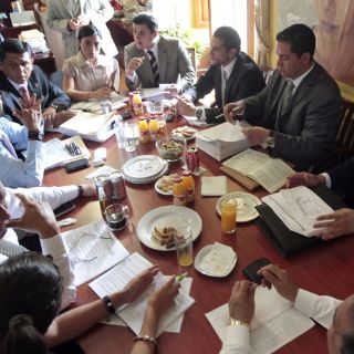 Con lo que se gasta en el Congreso apoyarían a 2.9 millones de pobres