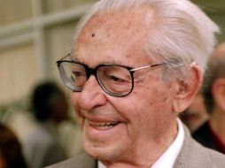 El filósofo español Adolfo Sánchez Vázquez murió ayer en la Ciudad de México a los 95 años. CORTESÍA UNAM  /