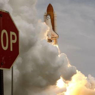 El Atlantis inicia su último vuelo; mantiene EU programas espaciales