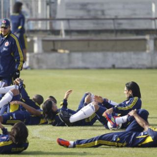 Colombia va por liderato en Copa América