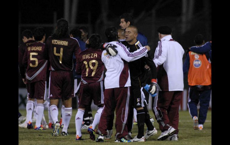 La selección Venezolana celebrando el gol. MEXSPORT  /