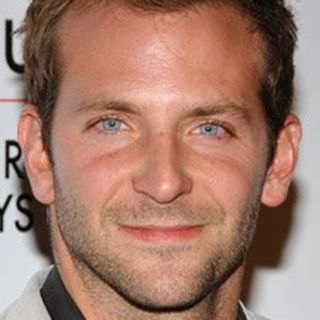 Bradley Cooper se enfoca en su carrera