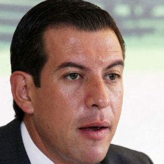 Alcaldes del PRI exigen recursos para programas sociales