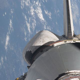 El Atlantis se acopla a la Estación Espacial