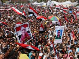 Los inconformes insisten en las peticiones de la pasada revolución y exigen acelerar los juicios contra exdirigentes políticos. EFE  /