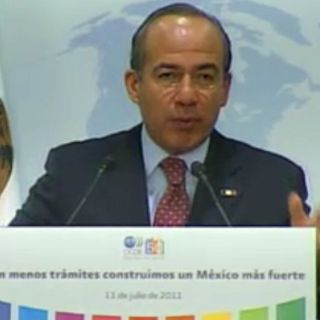 Reitera enhorabuena Calderón a seleccionados mexicanos