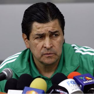 Fernando Tena reconoce a Selección Méxicana Sub-17